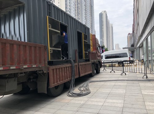 老边冷却液不足的情况下如何检查柴油发电机组？